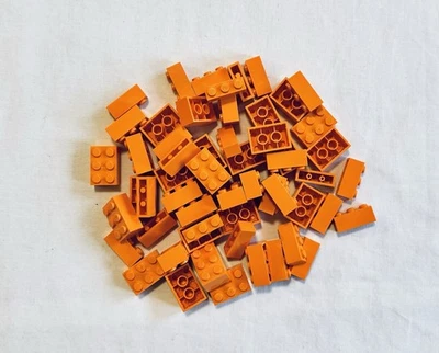 LEGO® 50x Steine Basic Brick 1x3 2x3 - 3002, 3622 - Orange - Bild 1 von 3