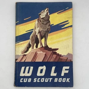 Libro Wolf Cub Scout Vintage 1960 Manual de bolsillo BSA Boy Scouting America - Imagen 1 de 15