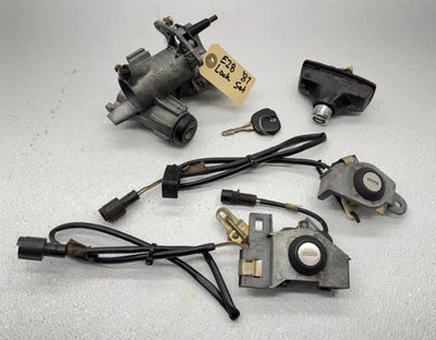 BMW E28 Lock Set w/ 1 Key OEM 528e 533i 535i M5 - Image 1 of 2