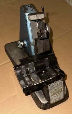 Brown & Sharpe 975 0 - 2” Electronic Comparator Base  - Image 1 of 4