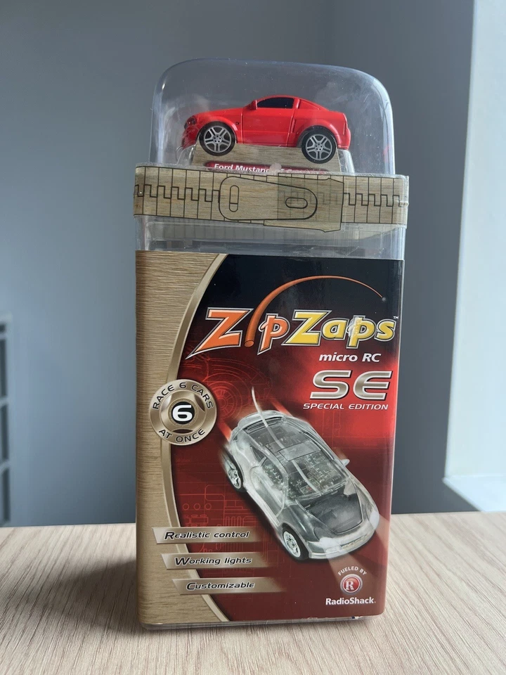 ZipZaps Micro RC SE Special Edtion Ford Mustang GT Concept Car Red 1 64 27mhz Ne
