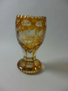 Seltenes Becherglas gelb Beize Pokal Sammler  Florales Motiv Böhmen Bohemia - Bild 1 von 11