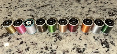 NUEVO Lote de 10 Hilos de Bordar Janome Nuevos Sellados Acrílicos y Poliéster Foto 1 de 3