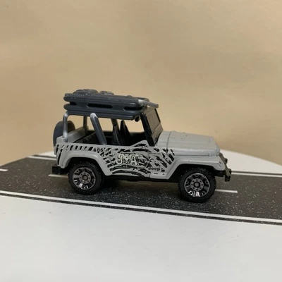Matchbox Battle Kings Set Exclusive Urban Patrol Jeep Wrangler TJ Gray 1:56 NM - Image 1 of 4