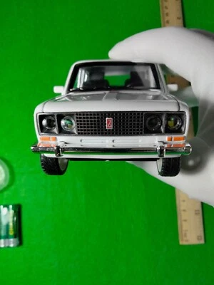 USSR VAZ 2106 LADA 1600 Zhiguli UNION  Soviet Classic Retro Car Diecast Model - Image 1 of 4