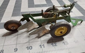 Eska Tru Scale John Deere 1:16 Pflug - Bild 1 von 6