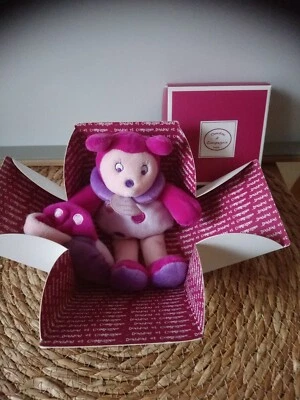Doudou et compagnie coccinelle rose mauve boîte fleur état neuf  - Photo 1/2
