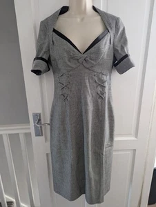 Karen Millen Size UK 12 VINTAGE GREY CORSET STYLE DOGTOOTH WIGGLE DRESS - Picture 1 of 20