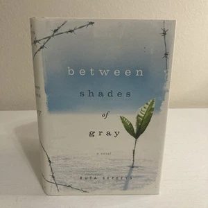 Between Shades of Gray  A Novel by Ruta Sepetys (2011, Hardcover Book)  With DJ - Imagen 1 de 12