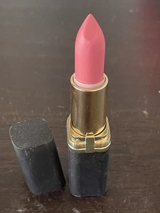 L'Oreal Colour Riche Collection Exclusive Lipstick Matte # 701 Julianne's Pink - Picture 1 of 2