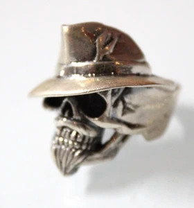 Vintage Mexican Skull Hat Ring 14.17g Silver Tone Biker Gothic Size 7.5 Unique - Picture 1 of 6