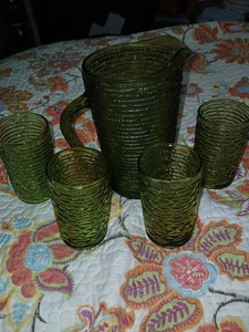 Vintage SORENO Avocado Green Glass Juice Pitcher & 4 Glasses Anchor Hocking - Picture 1 of 8