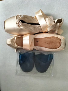 spitzenschuhe ballett Groesse 4,5 von Bloch wie neu - Bild 1 von 1