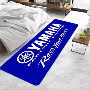 TAPIS DECO YAMAHA  MOTO DE COURSE DECO SOL TRAVAIL EXPO 60x180CM - Imagen 1 de 2