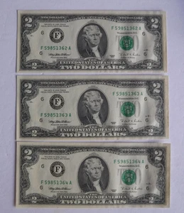 Lot of 3 1995 $2 FRN's - Board Break Error (Reverse) with Bookends - Picture 1 of 2