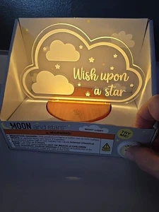 MOON & STARS Wish upon a star Luz Nocturna NUEVO Regalo FUNCIONADO CON PILAS Bebé Niños - Imagen 1 de 4