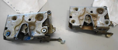 Pestillo de puerta delantera lado derecho ford f100 f150 f250 1973-1979 Foto 1 de 4
