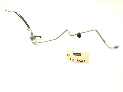 Chevrolet Suburban Tahoe 2015-2020 línea de aire acondicionado OEM. Foto 1 de 4