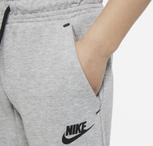 NIKE TECH FLEECE TECH PACK YOUNGER KIDS GREY JOGGERS PANTS SIZE M 5/6 YEARS - Picture 1 of 14