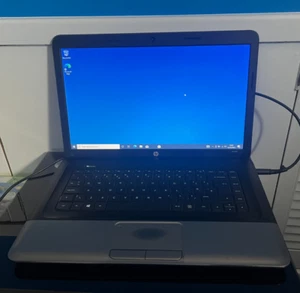 HP 250 G1 Laptop 6GB, 250GB HDD, Windows 10 Home - Picture 1 of 5