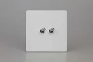 Interruptor palanca cromado sin tornillos Varilight XDYT71S.PD 1xInt 1x2Way - Imagen 1 de 1