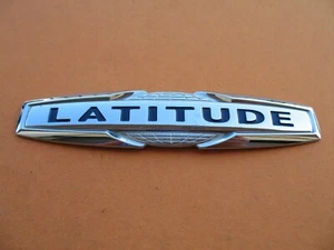 2014-2018 JEEP CHEROKEE LATITUDE REAR EMBLEM LOGO BADGE 14 15 16 17 18 A25039 - Picture 1 of 2