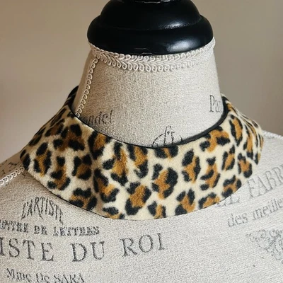 Pin Up Cuello Leopardo Estampado Animal Vintage Alta Costura Rockabilly MCM 60s Mod Foto 1 de 3