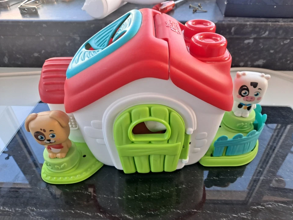 Clementoni  Soft Clammy farm with raised textures and 8 soft Clemmy Blocks - Image 1 of 2