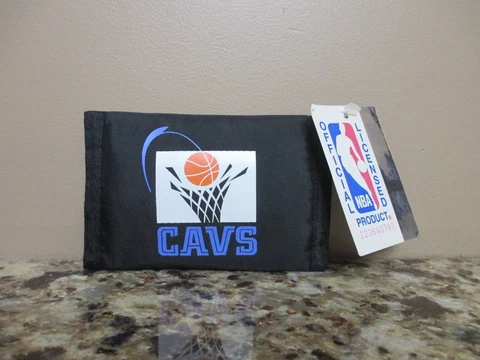 Vintage 1990s Cleveland Cavaliers Black Tri-Fold Vinyl Wallet - NWT Cover