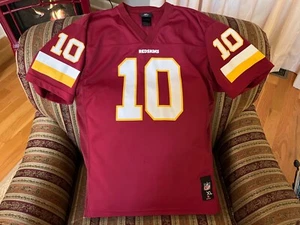 VINTAGE WASHINGTON REDSKINS JERSEYREEBOK TEAM JERSEY-SHORT SLEEVE – SIZE YOUTH  - Picture 1 of 5