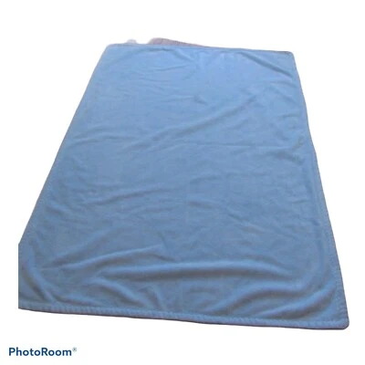 Manta Pottery Barn Niños Bebé Azul Blanco Puntada en Zig Zag Difícil de Encontrar Foto 1 de 4