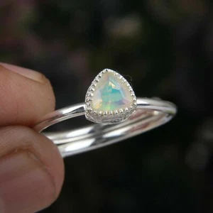 Opal Gemstone 925 Sterling Silver Adjustable Trillion Engagement Ring Jewelry - Picture 1 of 6