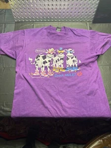 Vintage Drink Milk T-shirt made in USA single stitch. Cows with sneakers. Size L - Picture 1 of 12