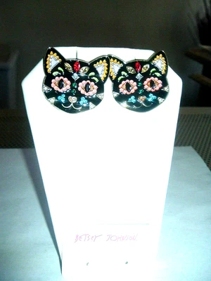 MULTICOLOR Pave Crystal BLACK CAT FACE Stud Betsey Johnson Pierced EARRING-NWT - Image 1 of 4