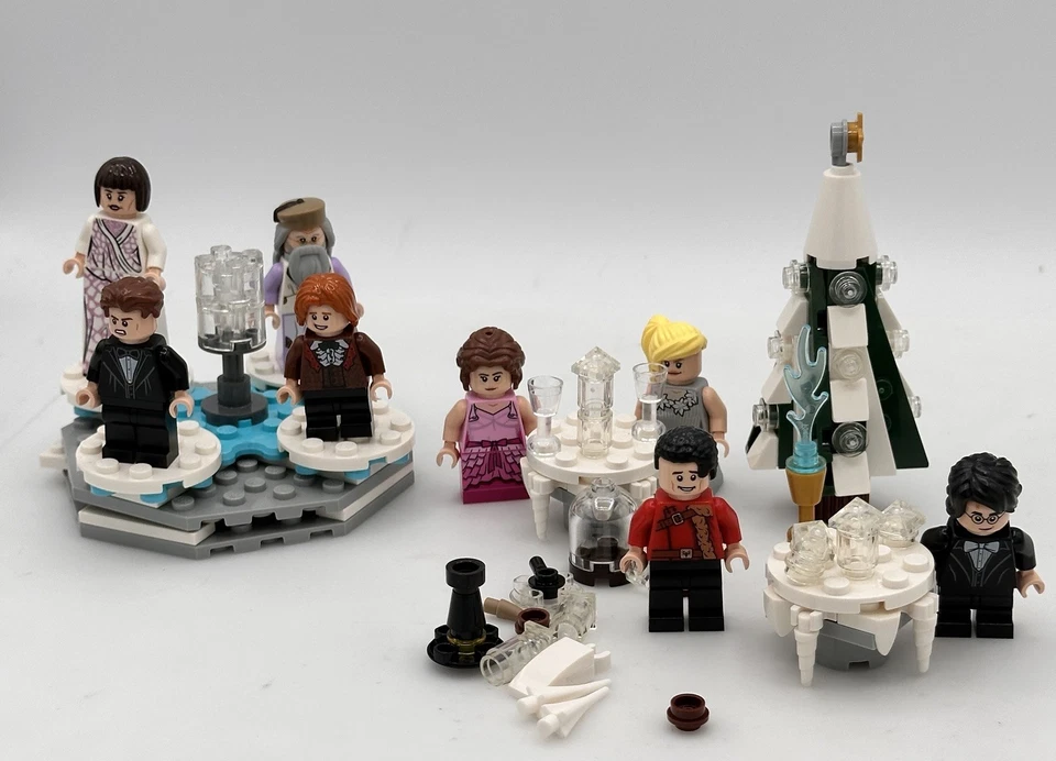LEGO Harry Potter Yule Ball Scene Minifigure Lot Winter Party Table Tree Set - Image 1 of 4
