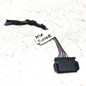 SKODA SUPERB MK1 1.9 TDI  REAR LIGHT WIRING CABLE LEFT PASSENGER NSR 2006 - 2008 - Picture 1 of 2