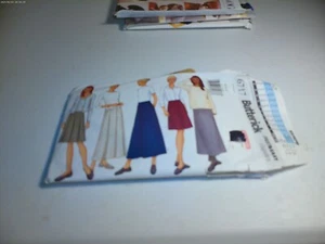 Butterick 6717 Misses' Petite Skirt Size 6-10 Sewing Pattern - Picture 1 of 1