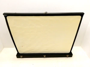 Raven Screen Corp NY ausklappbare tragbare Filmprojektorleinwand schwarze Hülle - Bild 1 von 17