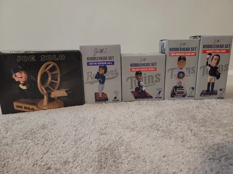 Joe Mauer Bobblehead Set of 5. Minnesota Twins. Joe Solo. Cretin-Derham Hall Cover