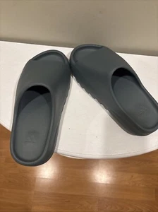 Yeezy Slides Slate Marine men’s size 6 - Picture 1 of 5