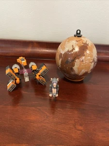 Lego Star Wars 9675: Sebulba's Podracer & Tatooine Series 1 90% complete - Picture 1 of 4