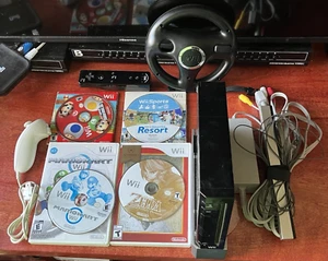 Wii Console Mario Kart / Wii Sports Resorts / New Super Mario Bros / Zelda TP - Bild 1 von 23