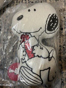 Peanuts Snoopy SHERPA Embroidered Pillow NWT Christmas Holiday Present Gift NEW - Picture 1 of 4