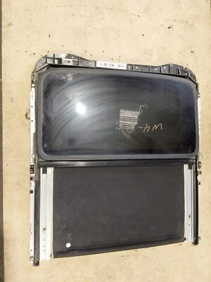 LEXUS ES300 1997-2002 MONTAJE TECHO CORREDIZO 88233-99115) OEM Foto 1 de 4