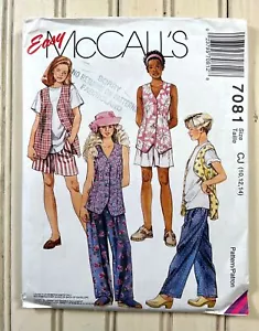 7081 McCalls Pattern anni '90 gilet/t-shirt/pantaloni/pantaloncini set taglia 10 12 14 - Foto 1 di 5