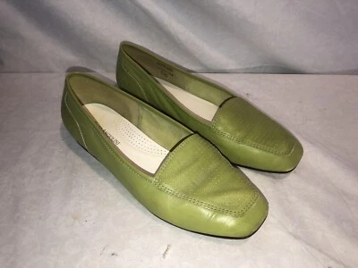 Mocasín plano vintage de cuero verde claro Enzo Angiolini con caja para mujer talla 9W Foto 1 de 4