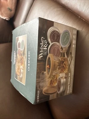 Godinger Whiskey & Rye Old Fashioned Crystal Glasses - Whiskey Smoker Set - Image 1 of 2