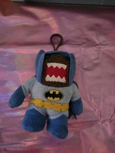 Domo Kun DC Comic Batman Super Hero Brown Clip-On RARE - Picture 1 of 2