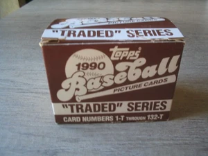 1990 TOPPS MLB BASEBALL TRADED 132 CARD COMPLETE FACTORY SET - Picture 1 of 2