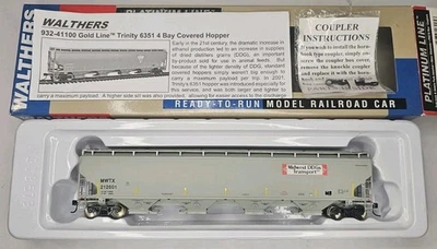 932-41110 Walthers Platinum Line Midwest DDG MWTX 4-Bay Covered Hopper - Image 1 of 4